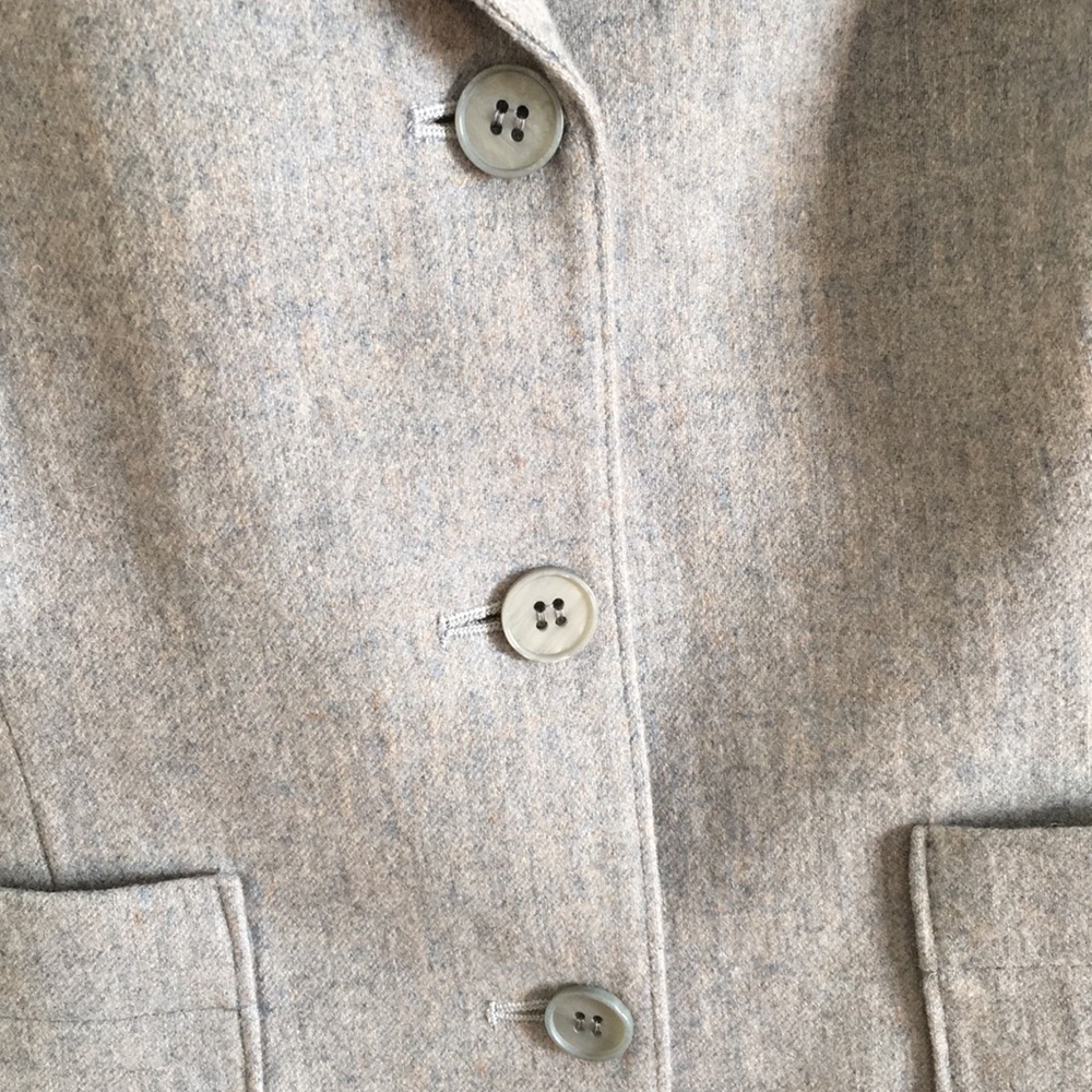 Tailored And Flattering Pendleton Wool Blazer - image 4